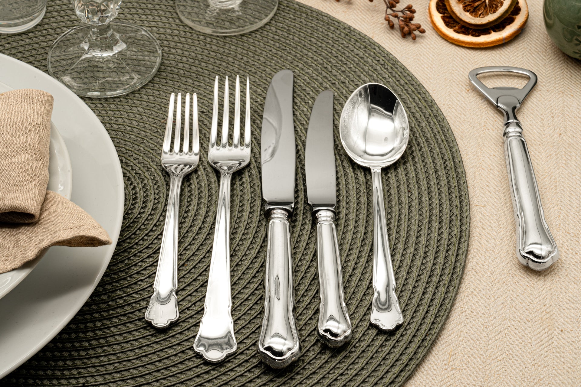 Chippendale Nysilver